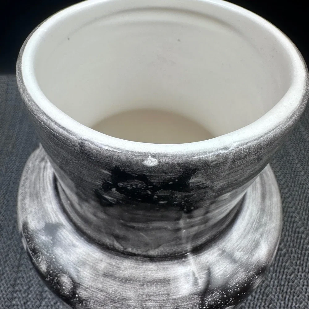 Made For Retail Ceramic Vase Black White Glaze Abstract Decor 7in 234-25-9913